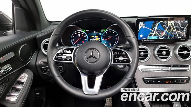 Mercedes-Benz GLC-Class GCL300 4MATIC Coupe