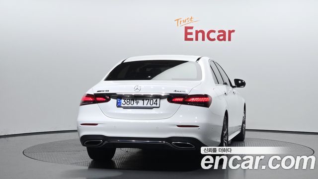 Mercedes-Benz E-Class E220d 4MATIC AMG Line