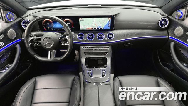 Mercedes-Benz E-Class E220d 4MATIC AMG Line