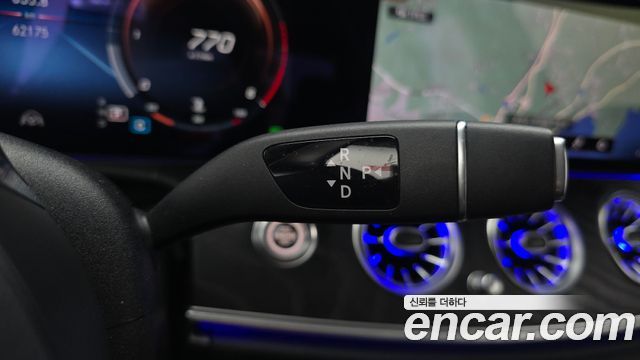 Mercedes-Benz E-Class E220d 4MATIC AMG Line