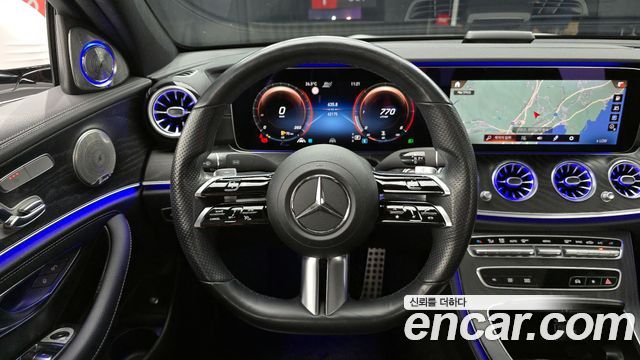 Mercedes-Benz E-Class E220d 4MATIC AMG Line