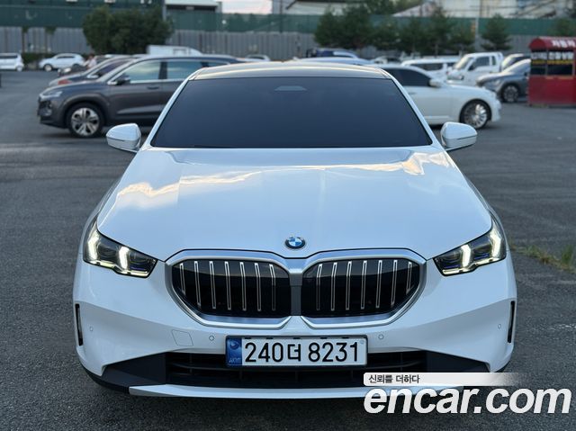 BMW 5-Series 520i