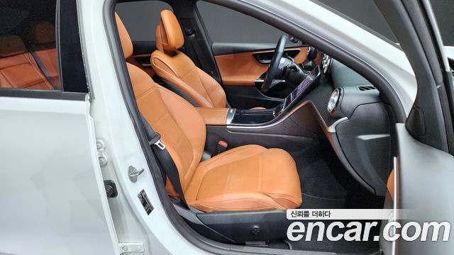 Mercedes-Benz C-Class C300 4MATIC Avantgarde