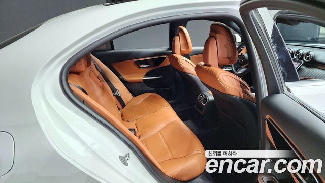 Mercedes-Benz C-Class C300 4MATIC Avantgarde