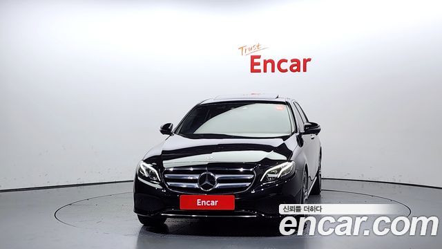 Mercedes-Benz E-Class E300 AV Intelligent Drive