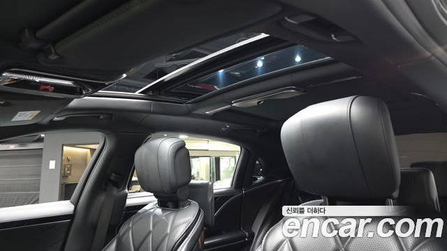 Mercedes-Benz S-Class Maybach S680 4MATIC