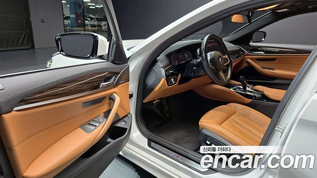 BMW 5-Series 520i M Sport