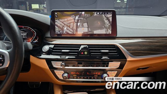 BMW 5-Series 520i M Sport