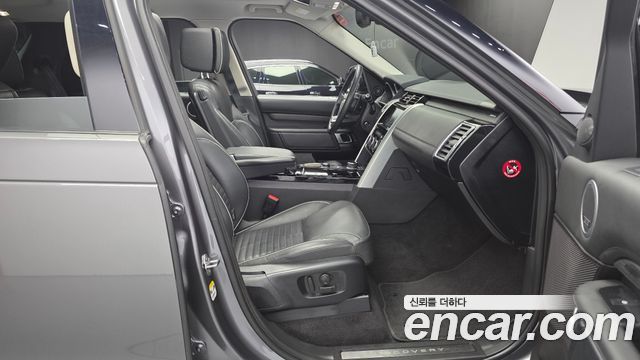 Land Rover Discovery 3.0 TD6 HSE Luxury