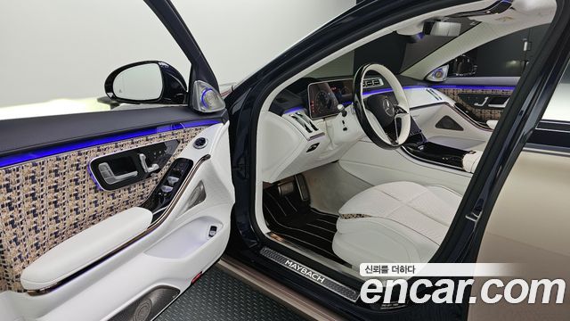 Mercedes-Benz S-Class Maybach S680 4MATIC Haute Vouture Edition