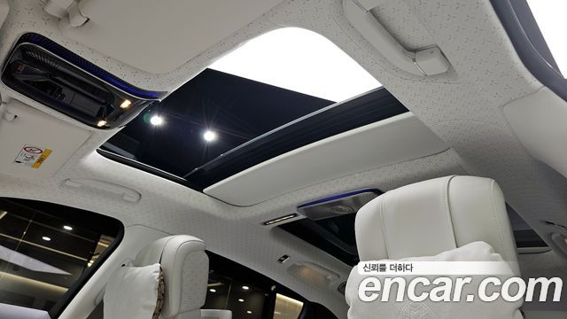 Mercedes-Benz S-Class Maybach S680 4MATIC Haute Vouture Edition