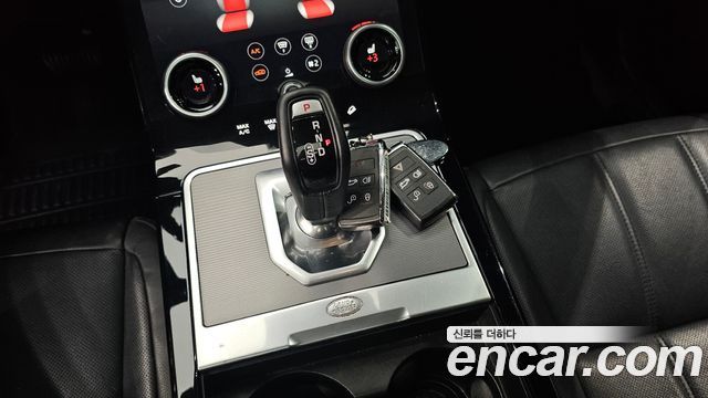 Land Rover Range Rover Evoque D180 Launch Edition