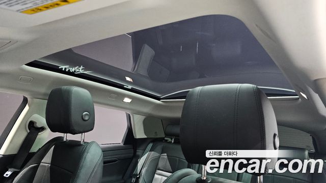 Land Rover Range Rover Evoque D180 Launch Edition