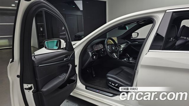 BMW 5-Series 520i M Sport