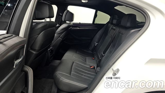 BMW 5-Series 520i M Sport