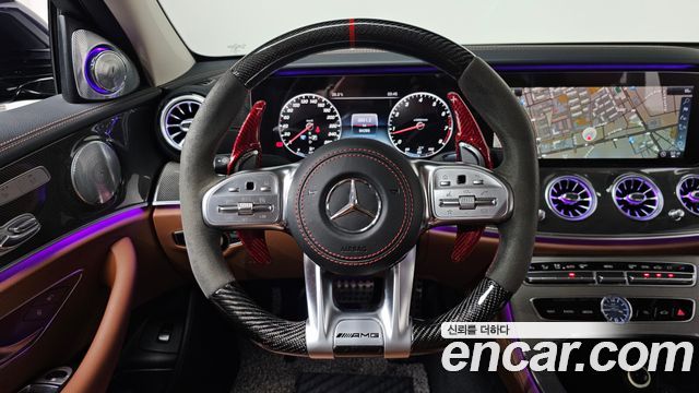 Mercedes-Benz E-Class E300 4MATIC AMG Line