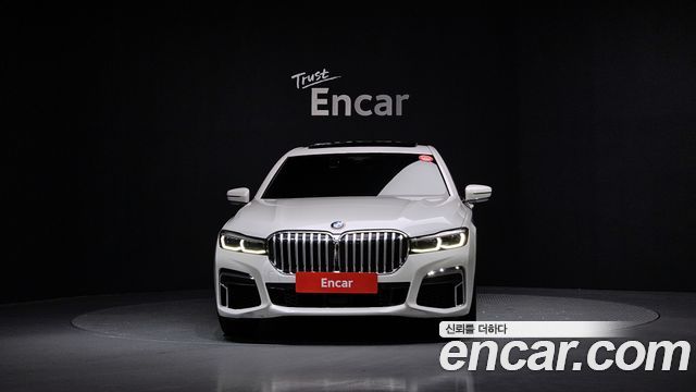BMW 7-Series 740i M Sport