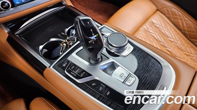 BMW 7-Series 740i M Sport