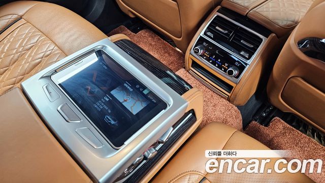 BMW 7-Series 740i M Sport