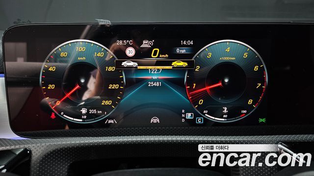 Mercedes-Benz CLA-Class CLA250 4MATIC