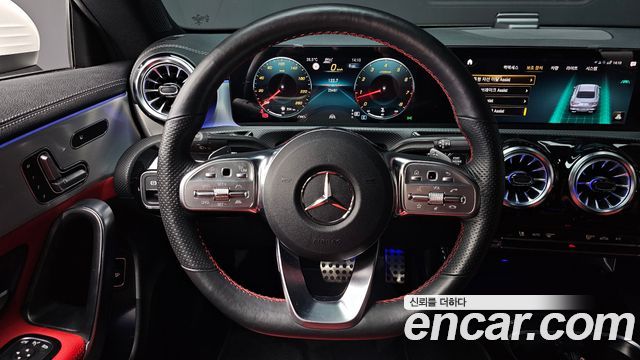 Mercedes-Benz CLA-Class CLA250 4MATIC