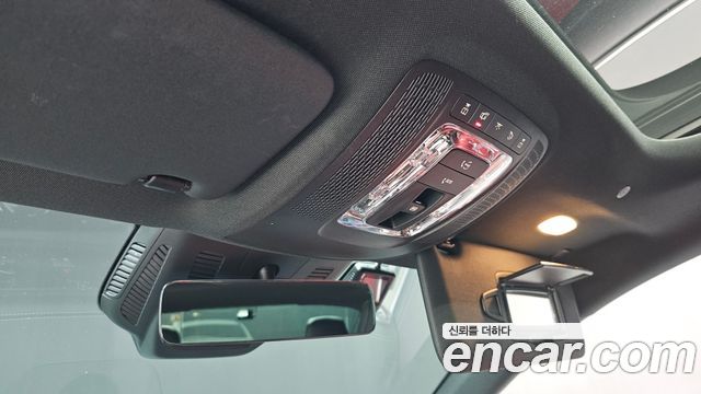 Mercedes-Benz CLA-Class CLA250 4MATIC