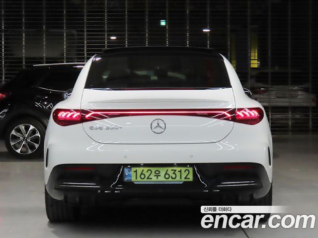 Mercedes-Benz EQE EQE350+