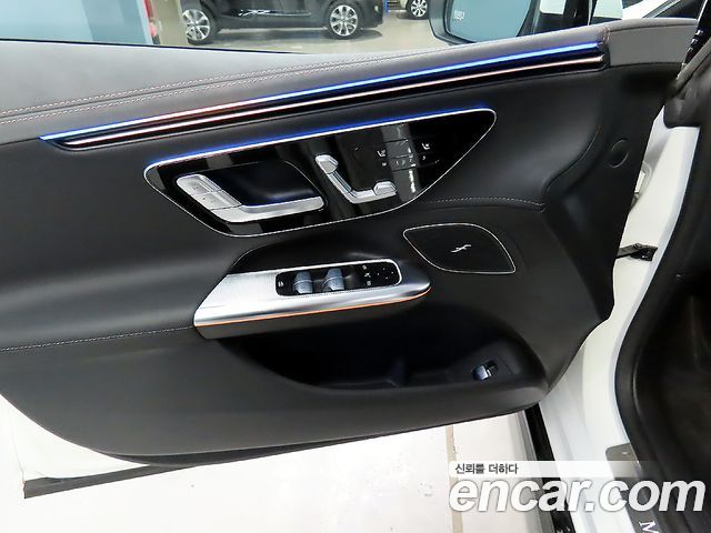 Mercedes-Benz EQE EQE350+