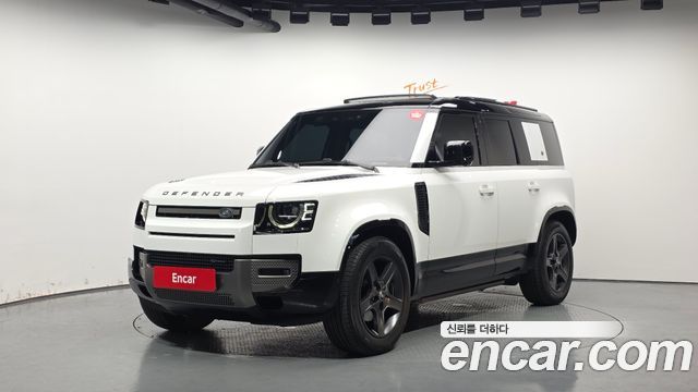 Land Rover Defender 110 P300 X-Dynamic SE