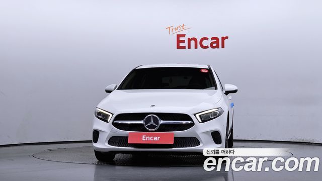 Mercedes-Benz A-Class A220 Hatchback