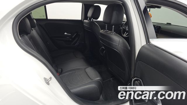 Mercedes-Benz A-Class A220 Hatchback