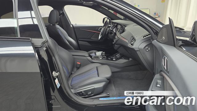 BMW 2-Series 220i M Sports