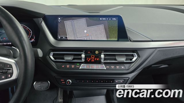 BMW 2-Series 220i M Sports