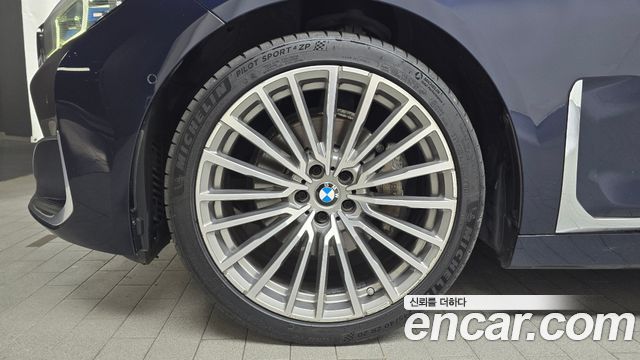 BMW 7-Series 730d xDrive Design Pure Excellence