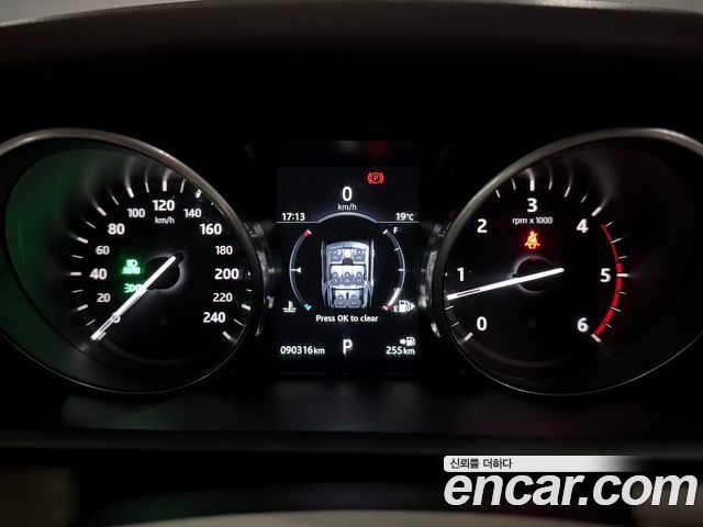 Land Rover Discovery 3.0 TD6 HSE