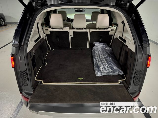 Land Rover Discovery 3.0 TD6 HSE