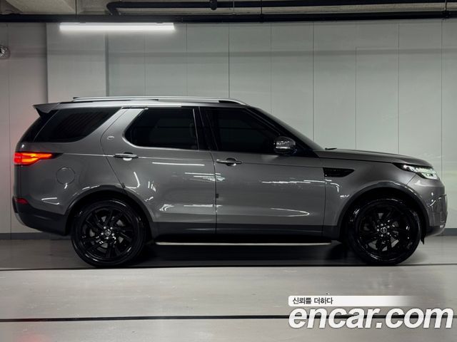 Land Rover Discovery 3.0 TD6 HSE