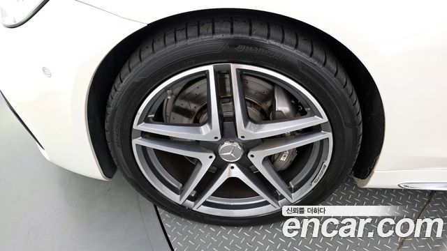 Mercedes-Benz S-Class S63 AMG 4MATIC+