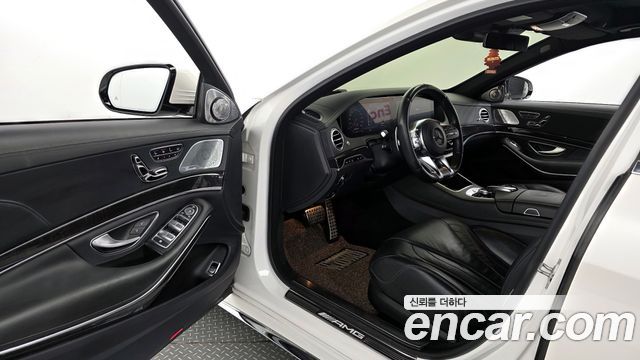 Mercedes-Benz S-Class S63 AMG 4MATIC+