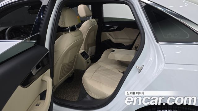 Audi A4 40 TFSI Premium