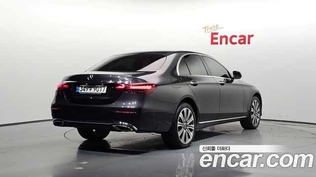 Mercedes-Benz E-Class E350 4MATIC Exclusive