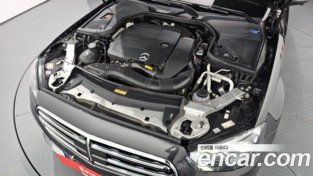 Mercedes-Benz E-Class E350 4MATIC Exclusive