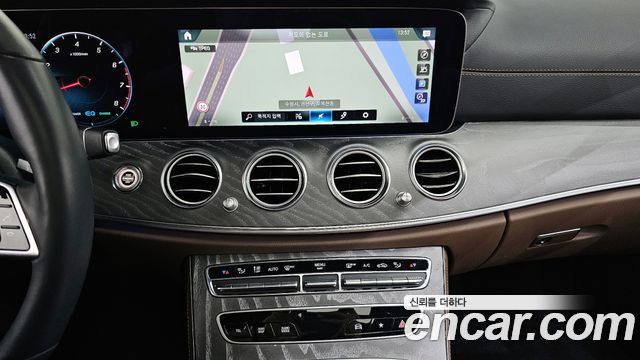 Mercedes-Benz E-Class E350 4MATIC Exclusive