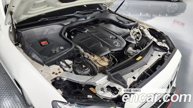 Mercedes-Benz E-Class E220d Cabriolet