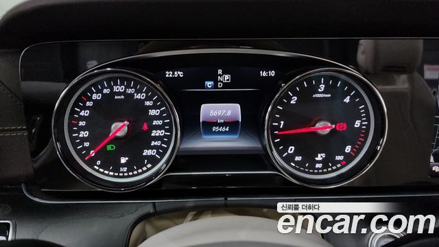 Mercedes-Benz E-Class E220d Cabriolet