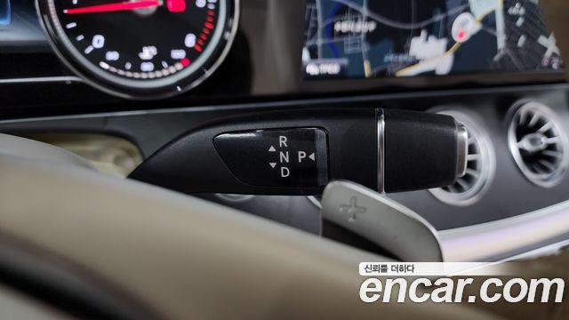 Mercedes-Benz E-Class E220d Cabriolet