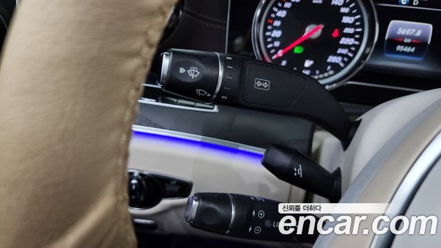 Mercedes-Benz E-Class E220d Cabriolet