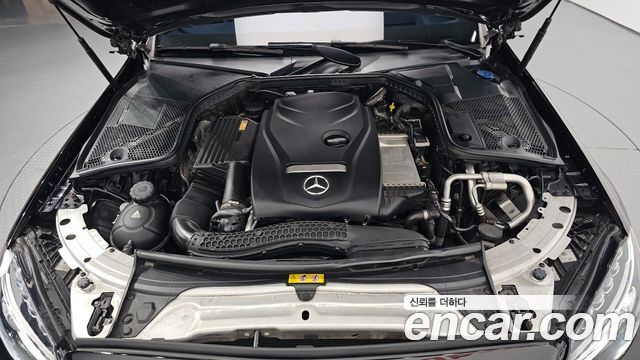 Mercedes-Benz C-Class C200 AMG Line
