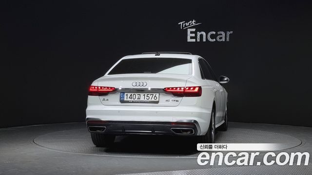 Audi A4 40 TFSI Premium