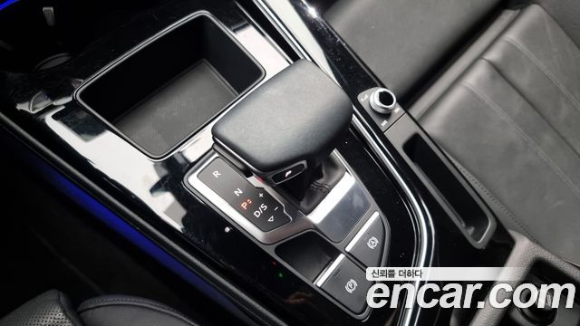 Audi A4 40 TFSI Premium